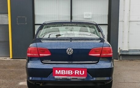 Volkswagen Passat B7, 2012 год, 815 000 рублей, 6 фотография
