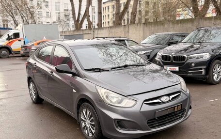 Hyundai Solaris II рестайлинг, 2011 год, 395 000 рублей, 3 фотография