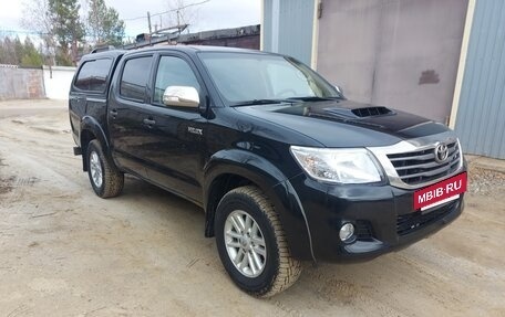 Toyota Hilux VII, 2014 год, 2 350 000 рублей, 2 фотография