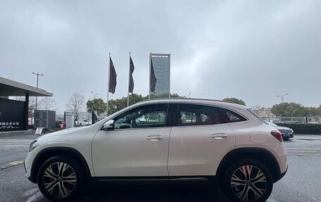 Mercedes-Benz GLA, 2024 год, 4 400 000 рублей, 10 фотография