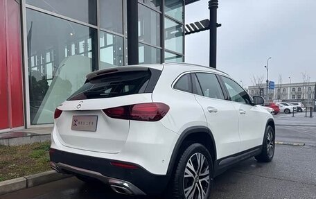 Mercedes-Benz GLA, 2024 год, 4 400 000 рублей, 4 фотография