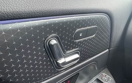 Mercedes-Benz GLA, 2024 год, 4 400 000 рублей, 15 фотография