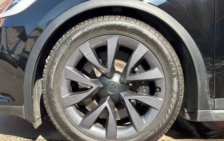 Tesla Model X I, 2023 год, 9 000 000 рублей, 14 фотография