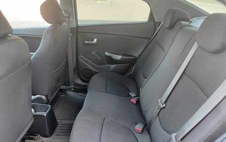 KIA Rio III рестайлинг, 2013 год, 655 900 рублей, 15 фотография