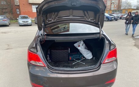 Hyundai Solaris II рестайлинг, 2014 год, 880 000 рублей, 15 фотография