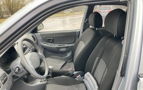 Hyundai Accent II, 2008 год, 650 000 рублей, 9 фотография