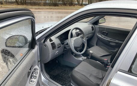 Hyundai Accent II, 2008 год, 650 000 рублей, 8 фотография