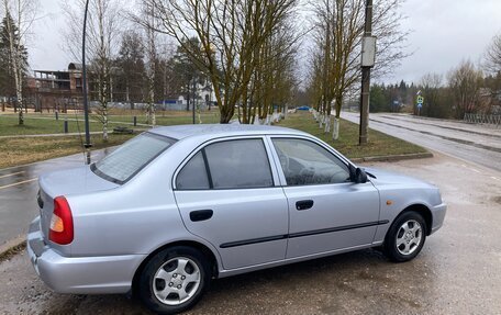 Hyundai Accent II, 2008 год, 650 000 рублей, 3 фотография