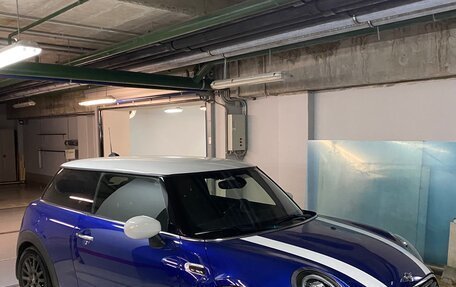 MINI Hatch, 2020 год, 2 300 000 рублей, 4 фотография