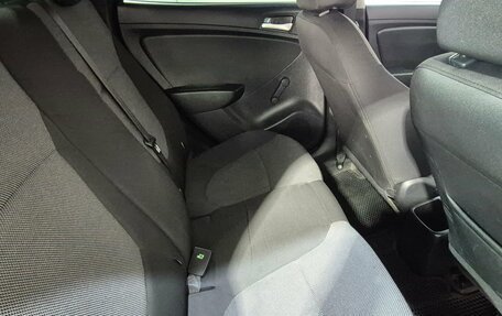 Hyundai Solaris II рестайлинг, 2013 год, 970 000 рублей, 16 фотография