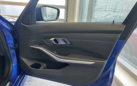 BMW 3 серия, 2020 год, 3 940 000 рублей, 16 фотография