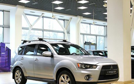 Mitsubishi Outlander III рестайлинг 3, 2011 год, 890 000 рублей, 3 фотография