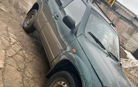 Chevrolet Niva I рестайлинг, 2004 год, 160 000 рублей, 1 фотография