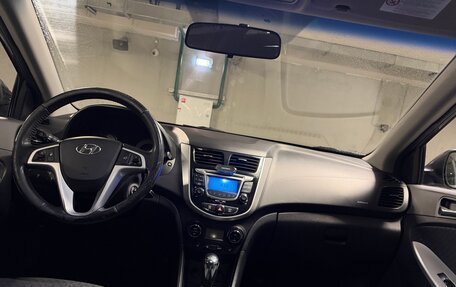 Hyundai Solaris II рестайлинг, 2012 год, 850 000 рублей, 13 фотография