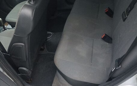 Opel Corsa C рестайлинг, 2001 год, 260 000 рублей, 8 фотография