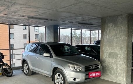 Toyota RAV4, 2006 год, 950 000 рублей, 4 фотография