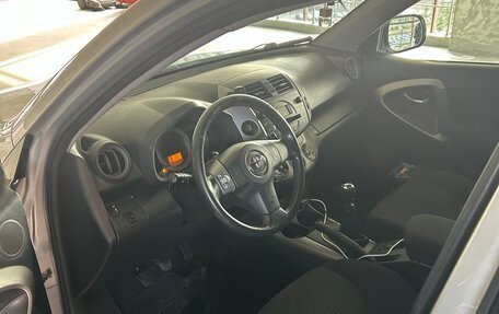 Toyota RAV4, 2006 год, 950 000 рублей, 12 фотография