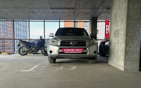 Toyota RAV4, 2006 год, 950 000 рублей, 7 фотография