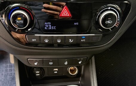 Hyundai Solaris II рестайлинг, 2021 год, 1 740 000 рублей, 12 фотография