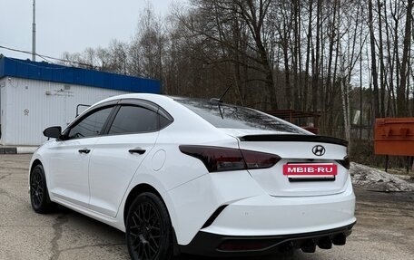 Hyundai Solaris II рестайлинг, 2021 год, 1 740 000 рублей, 3 фотография