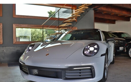 Porsche 911, 2023 год, 16 500 000 рублей, 8 фотография