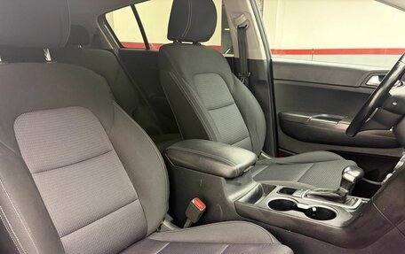 KIA Sportage IV рестайлинг, 2020 год, 2 439 900 рублей, 12 фотография