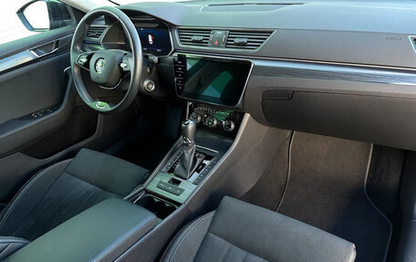 Skoda Superb III рестайлинг, 2023 год, 3 110 000 рублей, 17 фотография