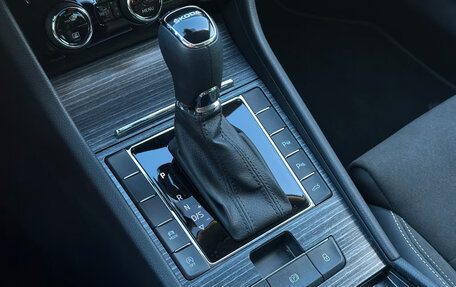 Skoda Superb III рестайлинг, 2023 год, 3 110 000 рублей, 28 фотография