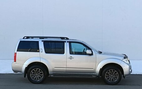 Nissan Pathfinder, 2011 год, 1 575 000 рублей, 4 фотография