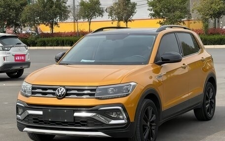 Volkswagen T-Cross I, 2022 год, 1 650 000 рублей, 1 фотография