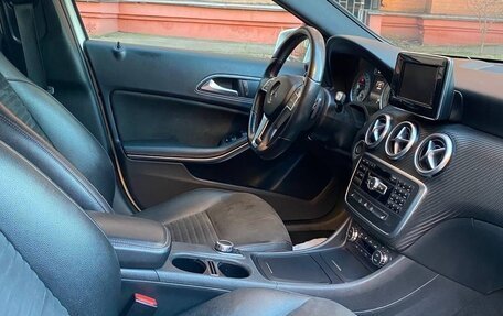 Mercedes-Benz A-Класс, 2015 год, 1 490 000 рублей, 9 фотография