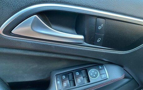 Mercedes-Benz A-Класс, 2015 год, 1 490 000 рублей, 14 фотография