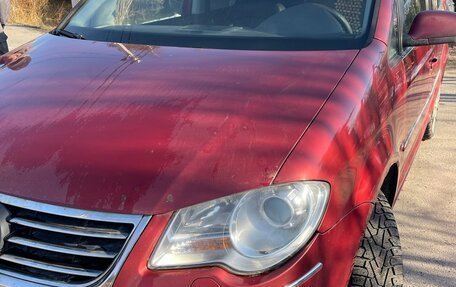 Volkswagen Touran III, 2008 год, 400 000 рублей, 2 фотография