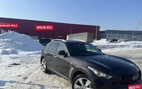 Infiniti FX II, 2011 год, 1 950 000 рублей, 3 фотография