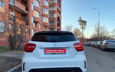 Mercedes-Benz A-Класс, 2015 год, 1 490 000 рублей, 6 фотография