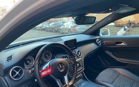 Mercedes-Benz A-Класс, 2015 год, 1 490 000 рублей, 8 фотография