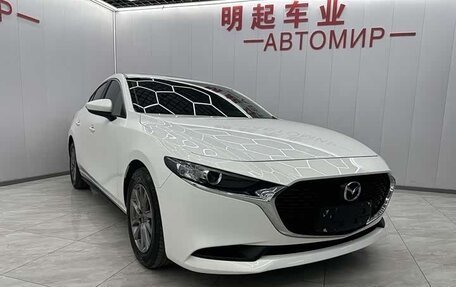 Mazda 3, 2022 год, 2 100 000 рублей, 2 фотография