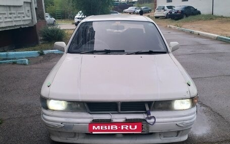 Mitsubishi Galant VIII, 1989 год, 180 000 рублей, 2 фотография