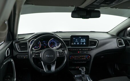 KIA cee'd III, 2019 год, 1 900 000 рублей, 6 фотография