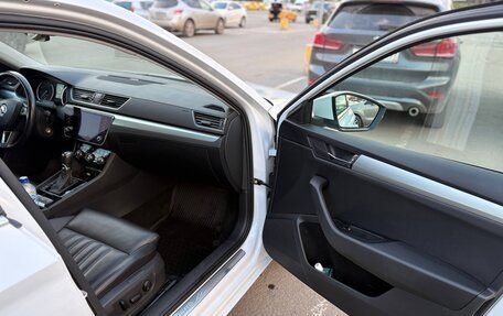 Skoda Superb III рестайлинг, 2018 год, 1 949 000 рублей, 7 фотография