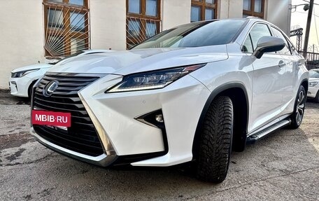Lexus RX IV рестайлинг, 2017 год, 3 697 000 рублей, 6 фотография