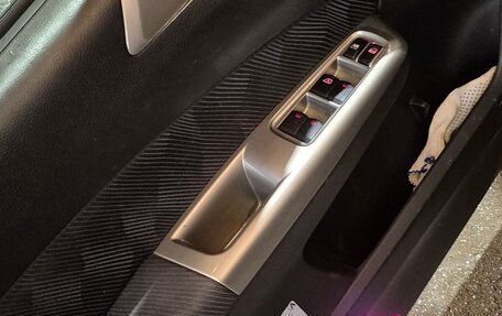 Subaru Forester, 2010 год, 850 000 рублей, 10 фотография