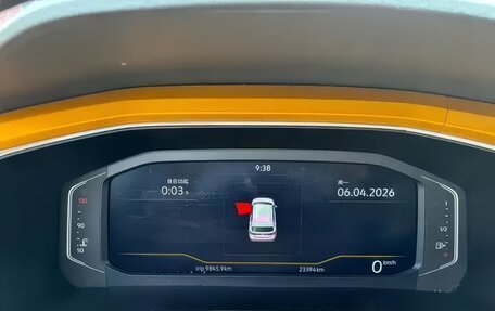 Volkswagen T-Cross I, 2022 год, 1 650 000 рублей, 10 фотография