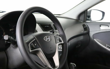 Hyundai Solaris II рестайлинг, 2015 год, 959 990 рублей, 9 фотография