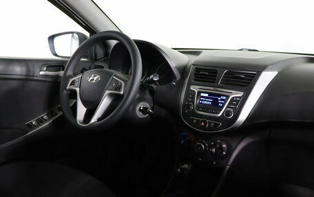 Hyundai Solaris II рестайлинг, 2015 год, 959 990 рублей, 12 фотография