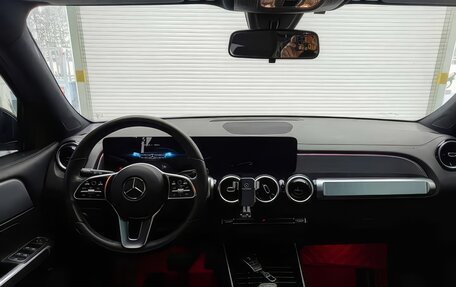 Mercedes-Benz GLB, 2022 год, 3 000 000 рублей, 13 фотография