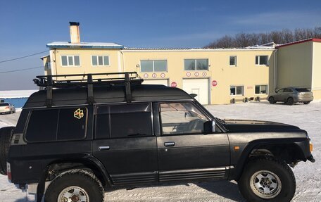 Nissan Safari IV, 1993 год, 690 000 рублей, 4 фотография