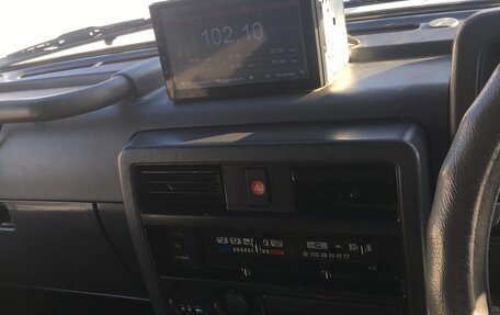 Nissan Safari IV, 1993 год, 690 000 рублей, 13 фотография