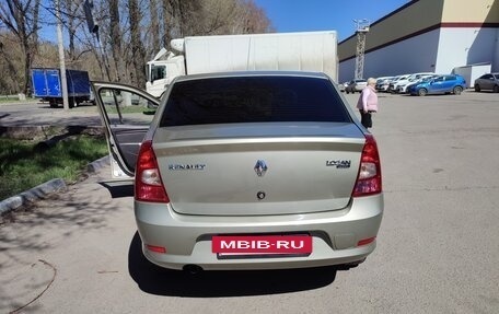 Renault Logan I, 2012 год, 600 000 рублей, 3 фотография