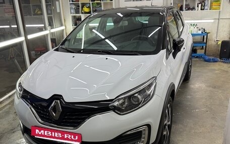 Renault Kaptur I рестайлинг, 2017 год, 1 399 990 рублей, 11 фотография